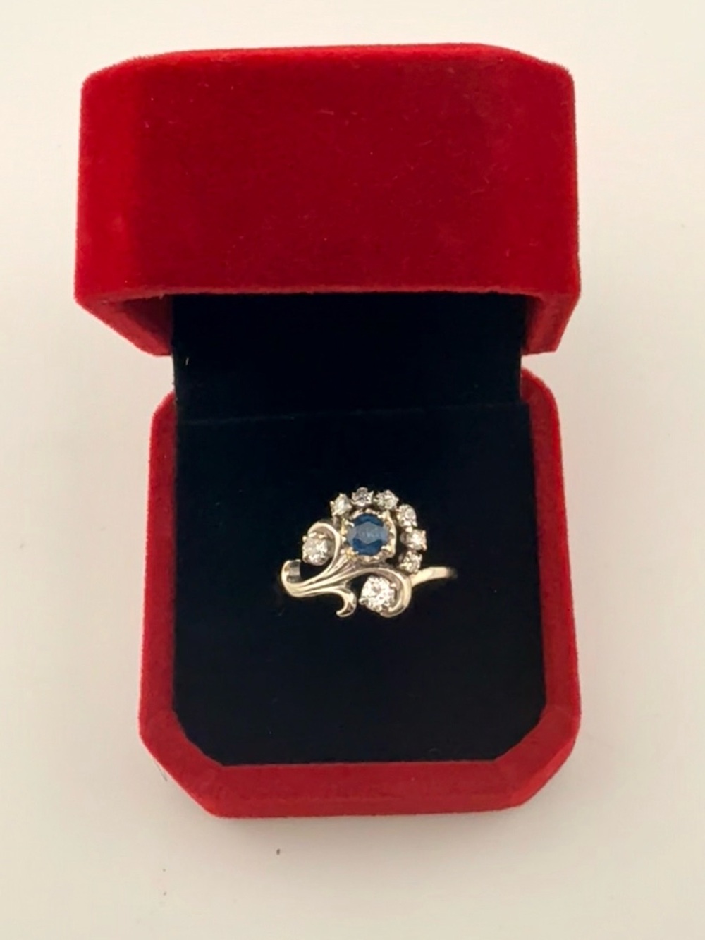 Luxury Vintage 14K White Gold Natural Sapphire Diamond Swirl Ring Sz 7